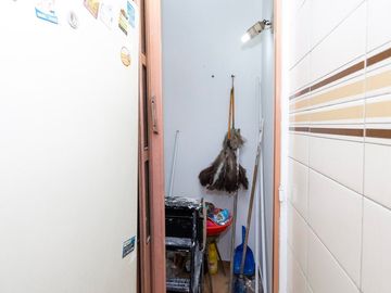 VENTA, DEPARTAMENTO 4 AMBIENTES C/BAICON AL FRENTE