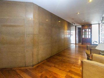 VENTA, DEPARTAMENTO 4 AMBIENTES C/BAICON AL FRENTE