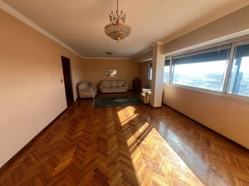 DEPTO 3 AMB APTO CREDITO Y PERMUTA EN LANUS