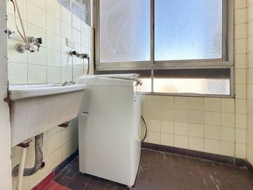 Piso c/Balcón al fte y vista al rio Nuñez CABA