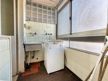 Piso c/Balcón al fte y vista al rio Nuñez CABA