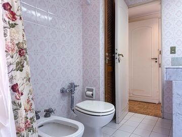 Piso c/Balcón al fte y vista al rio Nuñez CABA