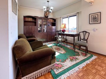 Piso c/Balcón al fte y vista al rio Nuñez CABA