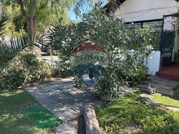 Hermosa Casa / Recoleta -  Tranquilo y Seguro