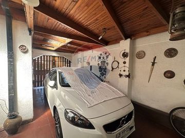 Hermosa Casa / Recoleta -  Tranquilo y Seguro