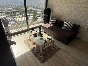 Bien ubicado departamento