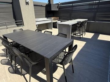 Bien ubicado departamento