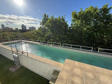 APTO CREDITO Duplex Luminoso 3 amb coch Pileta