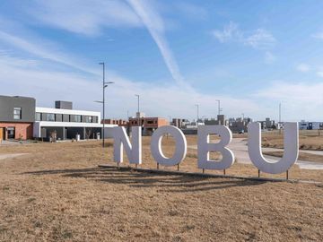 Duplex venta exclusivo en Nobu Town 3 dormitorios 3 baños