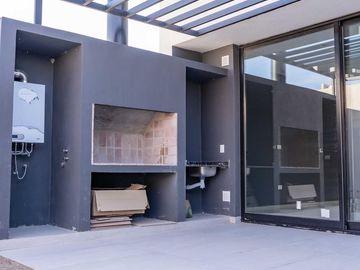 Duplex venta exclusivo en Nobu Town 3 dormitorios 3 baños