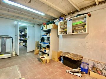 Gran ubicación, industria, bodega, taller.