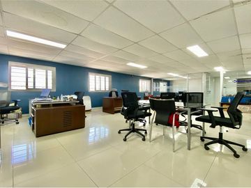 Gran ubicación, industria, bodega, taller.