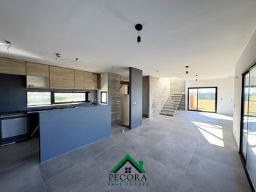 Casa - San Sebastian - Area 7 - Lote 184