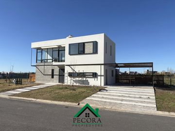 Casa - San Sebastian - Area 7 - Lote 184