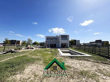 Casa - San Sebastian - Area 7 - Lote 184