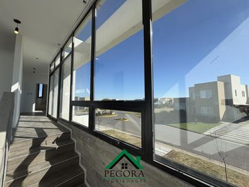 Casa - San Sebastian - Area 7 - Lote 184