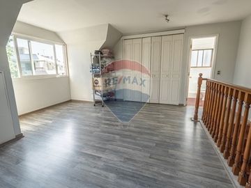 Casa Condominio/ Gasto Comun bajo