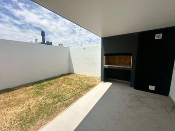 Venta duplex Quebradas de Manantiales
