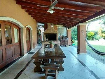 Casa en venta en Country Marcos Paz, Yerba Buena,