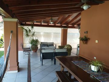 Casa en venta en Country Marcos Paz, Yerba Buena,