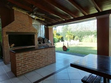 Casa en venta en Country Marcos Paz, Yerba Buena,