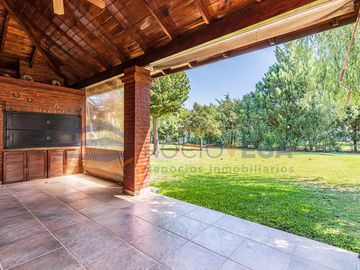 Casa en venta en Barrio Santa Ana, Moreno