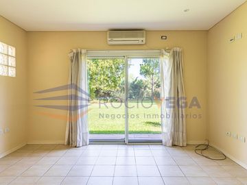 Casa en venta en Barrio Santa Ana, Moreno