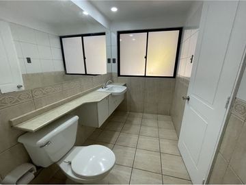 Hermosa y amplia  casa en venta