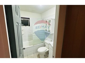 Moderna Casa Familiar en Venta en Buin