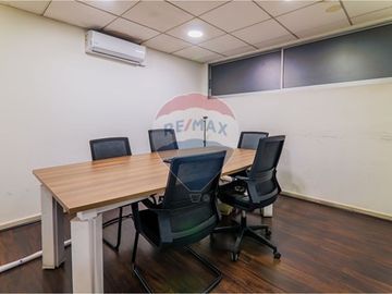 Bodega con oficinas en Recoleta: Oportunidad Única