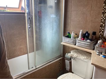 Hermosa casa en arriendo Lomas San Andrés