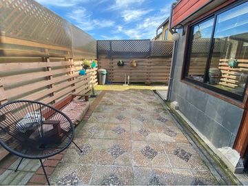 Hermosa casa en arriendo Lomas San Andrés