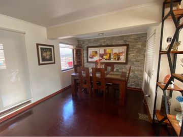 Hermosa casa en arriendo Lomas San Andrés