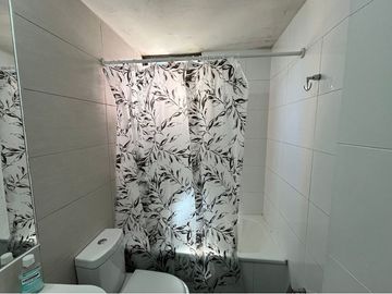 Departamento Frente a Metro Cerro Blanco