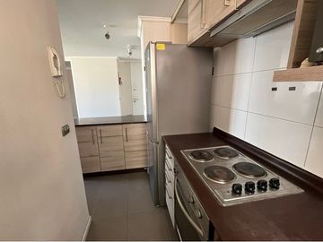 Departamento Frente a Metro Cerro Blanco