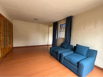 Casa 4 dormitorios Vista Oriente sin deuda