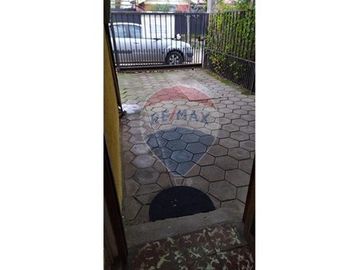 Casa en Venta en Villa universitaria, Talca.