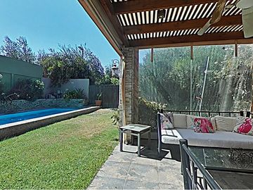 EN ESQUINA; GRAN QUINCHO; EL REMANSO DE CHICUREO