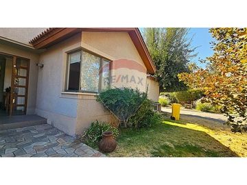 EN ESQUINA; GRAN QUINCHO; EL REMANSO DE CHICUREO