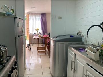 Venta en casa 2d 1b 2e en Maipú