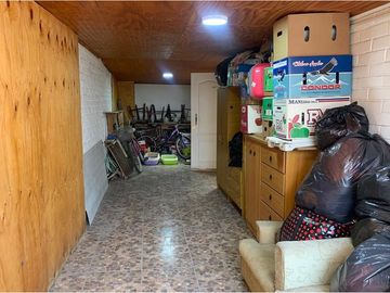 Venta en casa 2d 1b 2e en Maipú