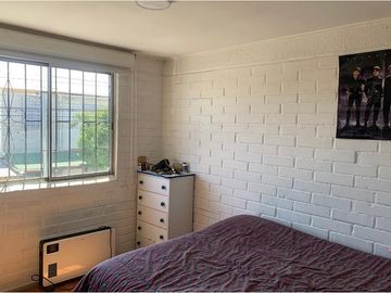 Venta en casa 2d 1b 2e en Maipú