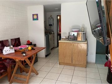 Venta en casa 2d 1b 2e en Maipú