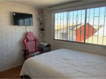 Venta en casa 2d 1b 2e en Maipú