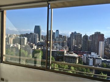 Se Vende Depto. 3d+2b+est. y bod Recoleta