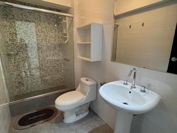 ALQUILER DE BELLO DUPLEX EN MIRAFLORES DE 80m2 - TOTALMENTE AMOBLADO Y EQUIPADO