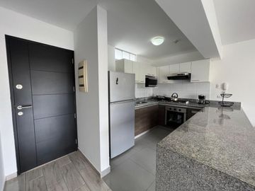 ALQUILER DE BELLO DUPLEX EN MIRAFLORES DE 80m2 - TOTALMENTE AMOBLADO Y EQUIPADO