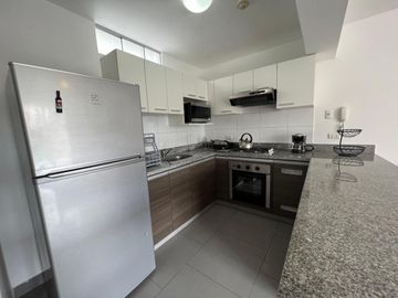 ALQUILER DE BELLO DUPLEX EN MIRAFLORES DE 80m2 - TOTALMENTE AMOBLADO Y EQUIPADO