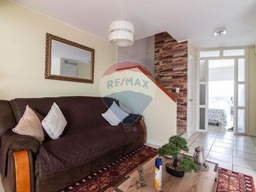 Hermosa Casa en Quilicura, ¡Agenda tu Visita!