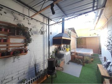 ¡Hogar perfecto en Huechuraba, Santiago!